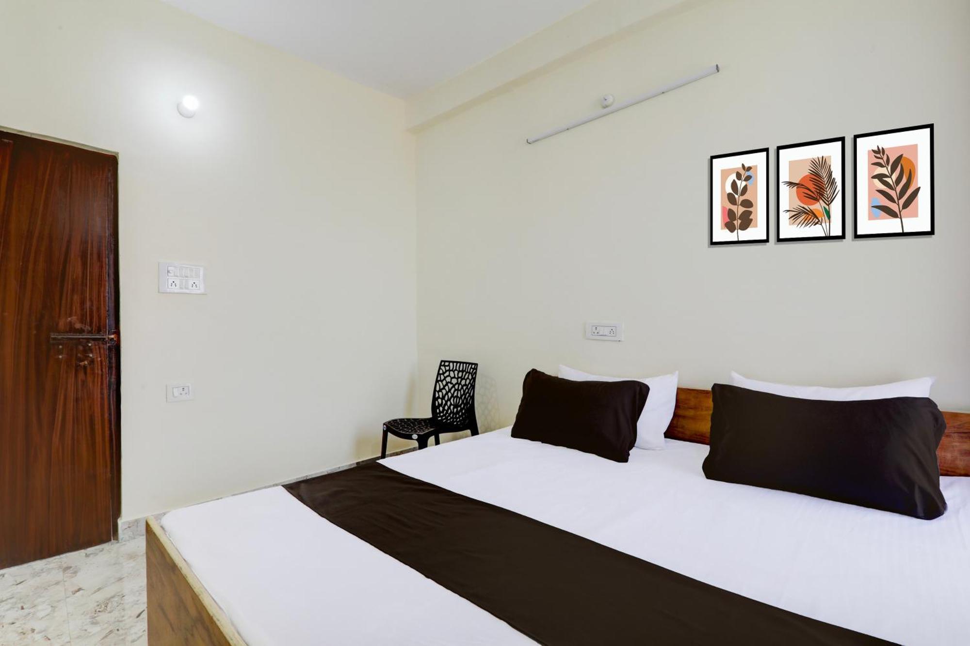 Hotel O Rn Chinhat Exterior foto